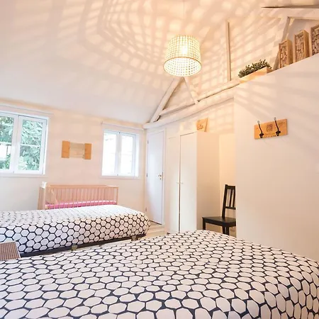 Flores Apartment
